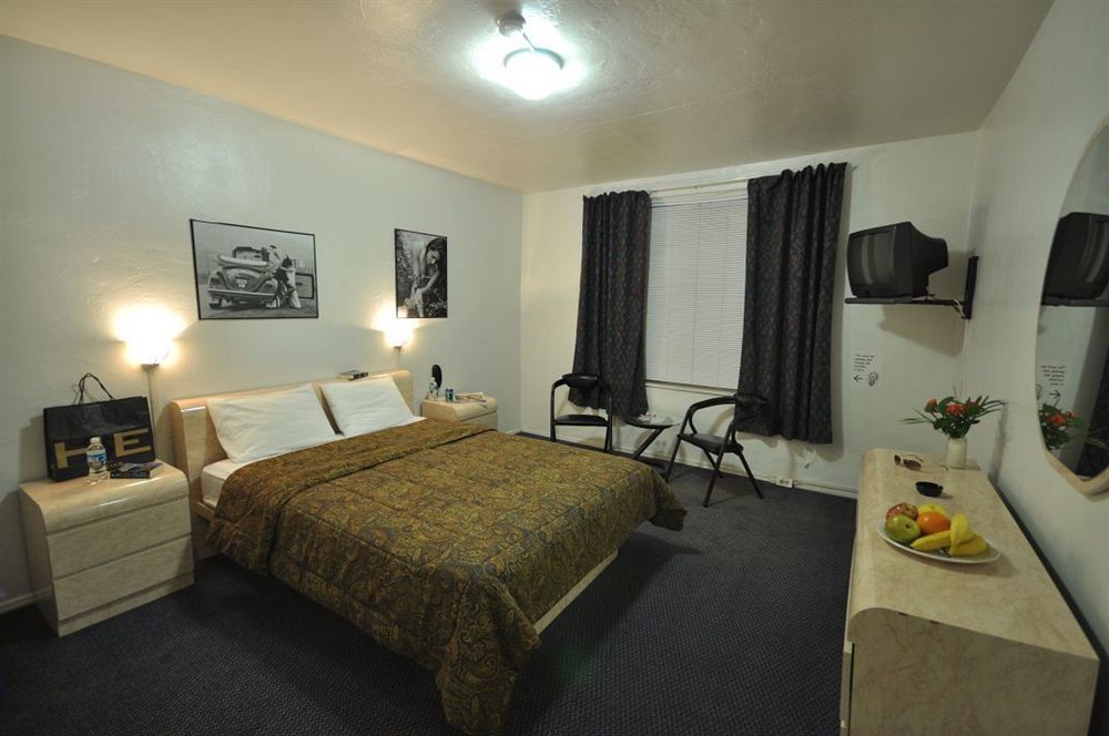 מיאמי ביץ' Tropics Hotel מראה חיצוני תמונה